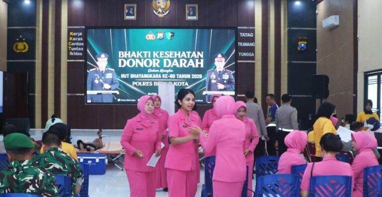 Sambut Hari Bhayangkara ke-80, Polres Blitar Kota Gelar Bakti Kesehatan