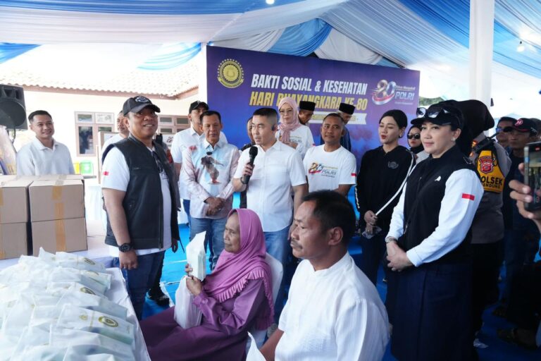 Sambut Hari Bhayangkara ke-80, Wakapolri dan Akpol ’90 Dhira Brata Gelar Baksos dan Bakkes di Bogor
