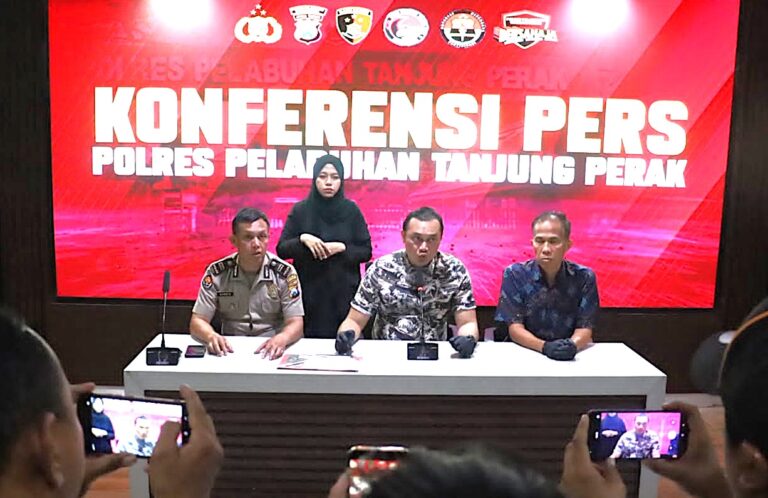 Polres Pelabuhan Tanjungperak Bongkar Jaringan Narkoba Amankan Dua Tersangka dan 292,93 Gram Sabu