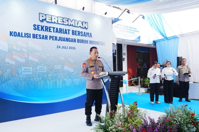 Kapolri: Desk Ketenagakerjaan Hadir Berikan Solusi bagi Persoalan Buruh