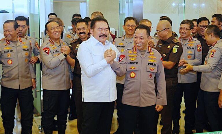 Kapolri dan Jaksa Agung Perkuat Sinergitas Penegakan Hukum, Pastikan Soliditas Institusi