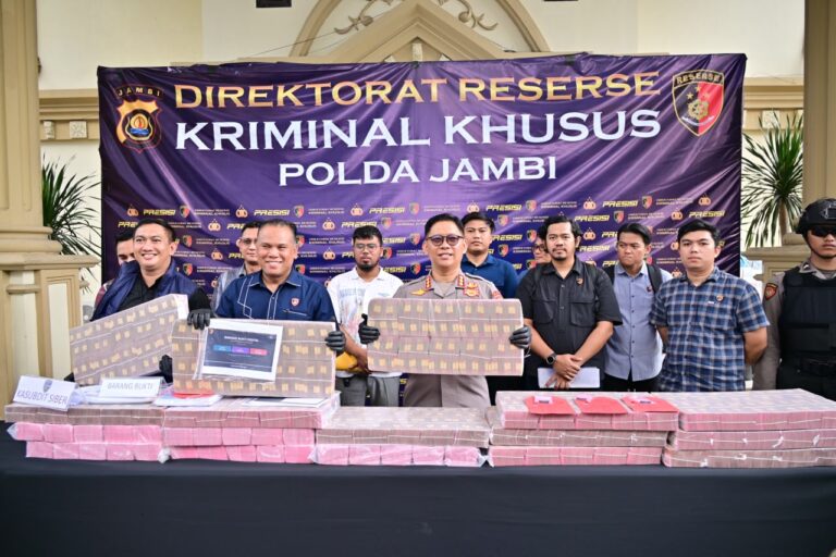 Ditreskrimsus Polda Jambi Ungkap Pembobolan Bank Jambi Rp144,82 Miliar, Tiga Tersangka Diamankan