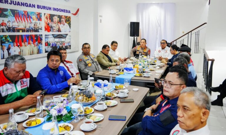 Kapolri Dukung Dialog Penyusunan RUU Ketenagakerjaan, Siap Jadi Jembatan Aspirasi Buruh