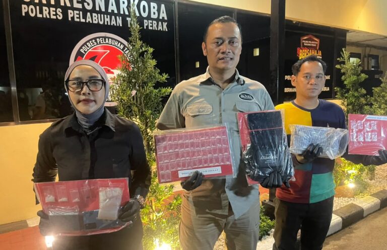 Polres Tanjungperak Bongkar Tiga Jaringan Narkoba, Empat Tersangka Pengedar Diamankan