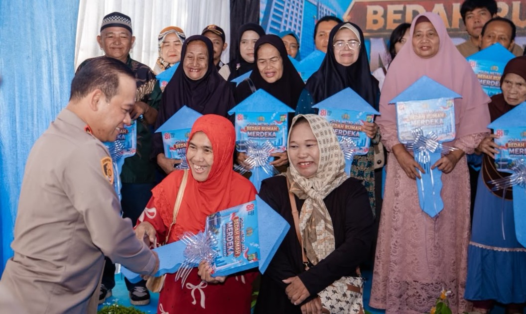Wujudkan Program Presiden, Polda Metro Jaya Resmikan 35 Rumah Layak Huni