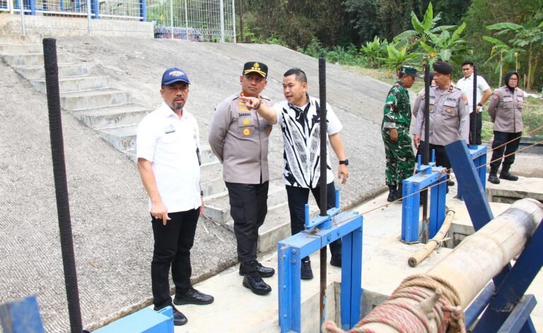 Susur Sungai Bango 2026, Kapolresta Malang Kota Dorong Sinergi Jaga Kebersihan dan Pasokan Air