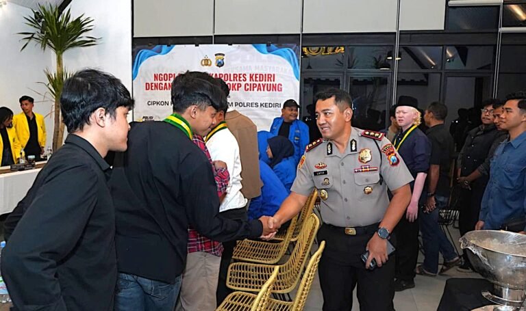 Kapolres Kediri Silaturahmi dan Dialog Terbuka Bersama Mahasiswa, Wujudkan Kamtibmas Kondusif