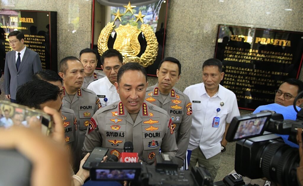 Kapolri Kedepankan Pendekatan Humanis dalam Pelayanan Aksi Penyampaian Aspirasi