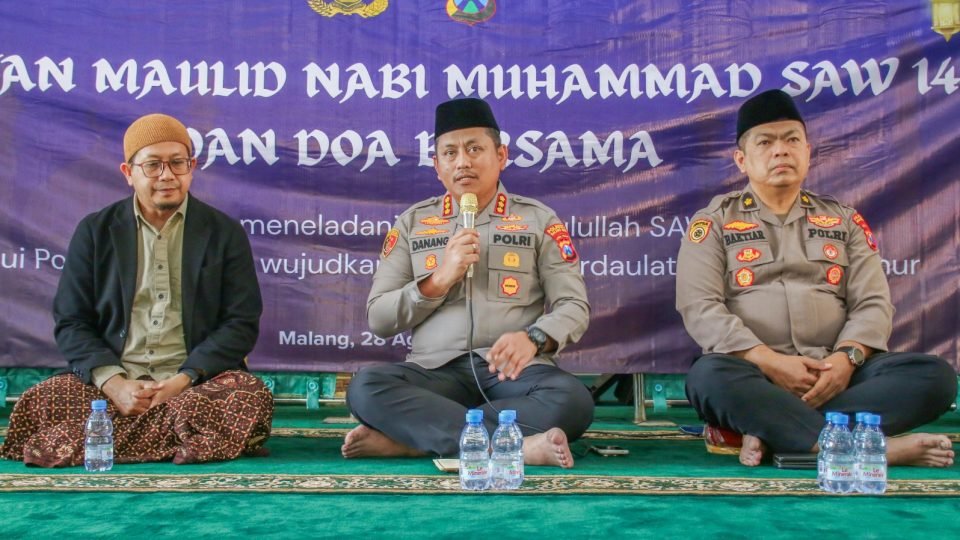 Peringati Maulid Nabi 1448 H, Polresta Malang Kota Ajak Driver Ojol Doa Bersama Kenang Setahun Kepergian Affan Kurniawan