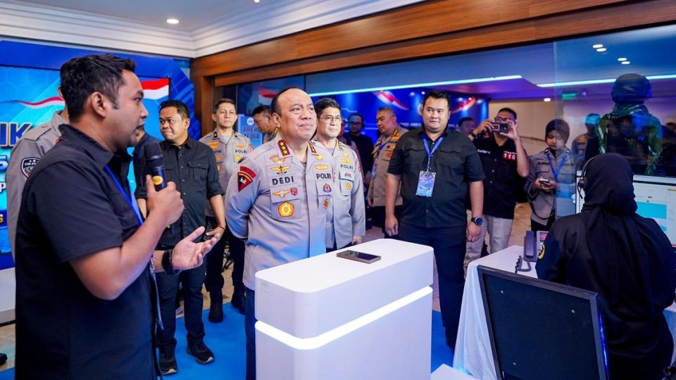 Aplikasi Super App Polri yang telah tersedia di iOS dan Android kini semakin lengkap dengan hadirnya fitur pembuatan laporan polisi dan laporan kehilangan secara online