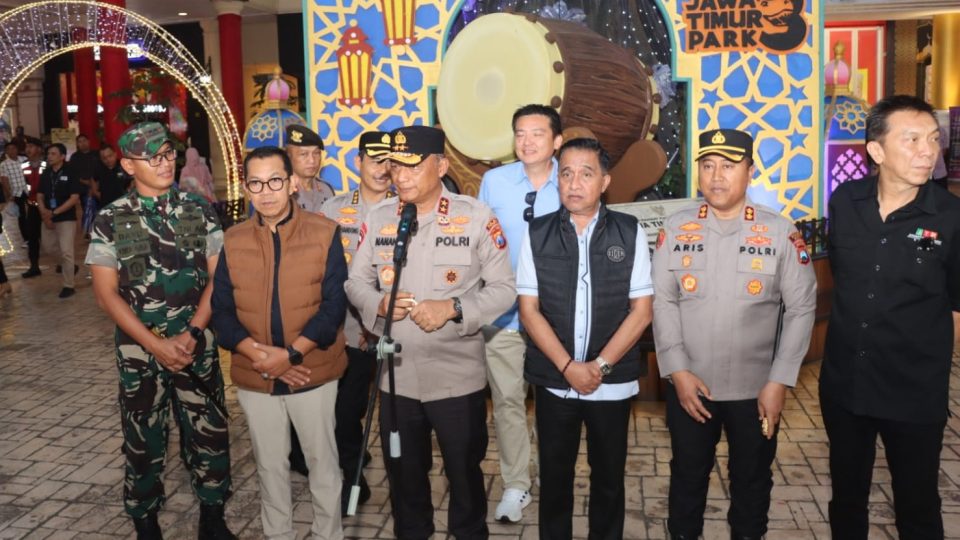 Berdasarkan data Polda Jatim, sektor pariwisata mengalami peningkatan signifikan dengan kenaikan jumlah kunjungan wisatawan mencapai 31 persen