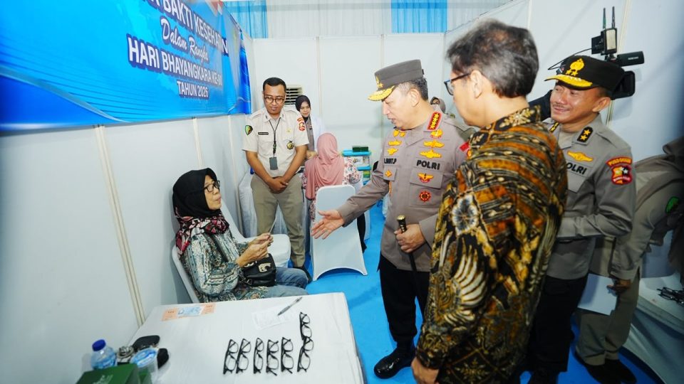 Hadiri Puncak Bakti Kesehatan, Kapolri Berikan Pelayanan Terbaik ke Masyarakat dan Anggota