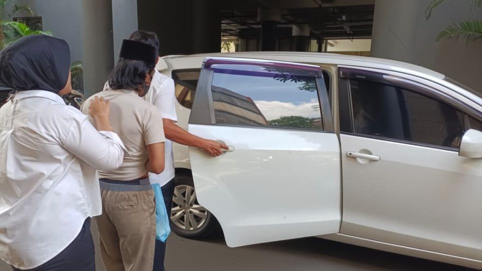 Kombes Ganis menyebutkan, selain UF, terdapat satu tersangka lain berinisial S yang berkasnya masih dalam proses di kejaksaan