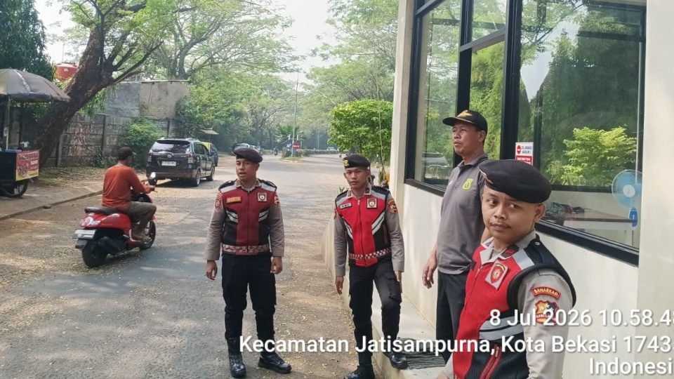 Melalui renovasi warung UMKM, pihaknya berharap dapat membantu meningkatkan semangat para pelaku usaha kecil agar terus berkembang dan semakin mandiri.