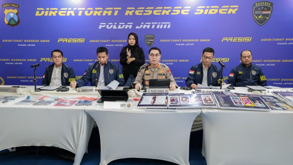 Polda Jatim Bongkar Arisan Online Fiktif Transaksi Capai Rp 71 Miliar
