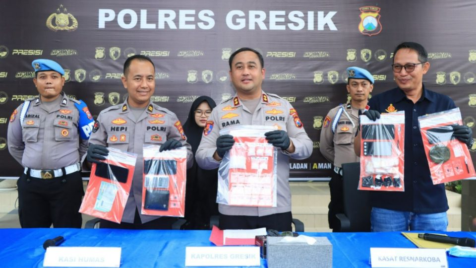 Polres Gresik Ungkap Jaringan Narkoba Lintas Kota, 4 Tersangka Diamankan