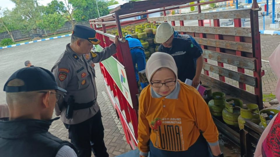 Polres Lumajang Bersama Forkopimda Sidak SPPBE, Cegah Kelangkaan Elpiji 3 Kg