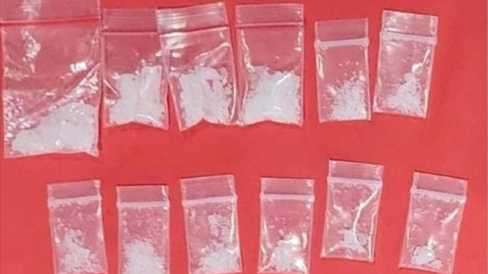 Polres Pelabuhan Tanjungperak Amankan Tersangka Kurir Sabu di Surabaya