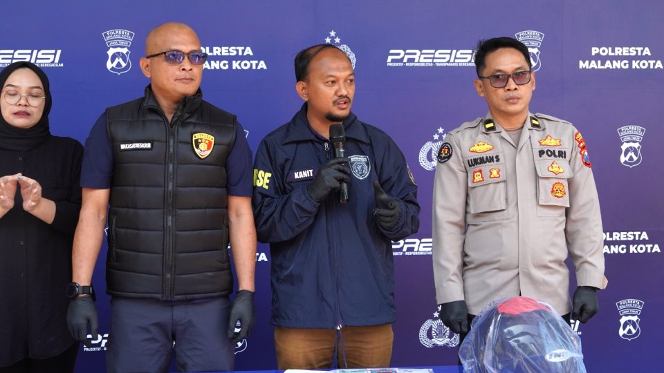 Polresta Malang Kota Ringkus Residivis Spesialis Bobol Konter HP dan Aksi Pencuriannya Viral di Medsos