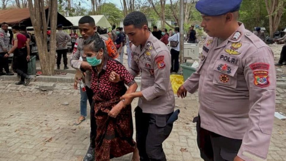 Polri Kembali Kirim Tim SAR & Bantuan Logistik untuk Percepat Penanganan Gempa NTT