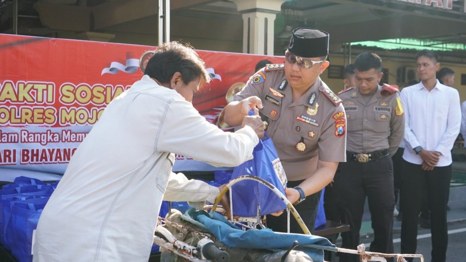 Sambut Hari Bhayangkara Ke-80, Polres Mojokerto Kota Gelar Pemeriksaan Kesehatan Gratis