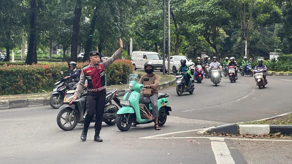 Tingkatkan Rasa Aman, Dirsamapta Korsabhara Baharkam Polri Intensifkan Patroli Dialogis dan Pengaturan Lalu Lintas