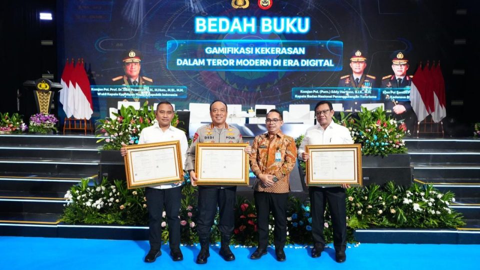 Wakapolri Bedah Buku “Gamifikasi Kekerasan dalam Teror Modern di Era Digital”, Tawarkan Cara Pandang Baru Membaca Ancaman di Era Digital